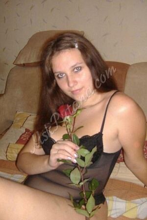 Тая, метро Площадь Революции