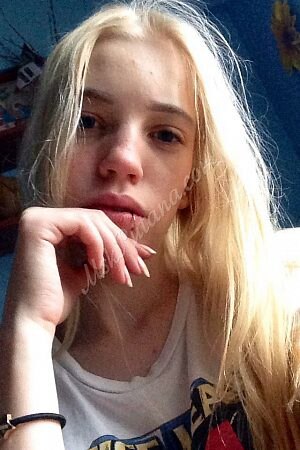 Рита, метро Тёплый Стан