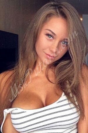 Даша, метро Водный стадион
