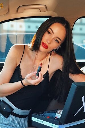 Таня, метро Курская