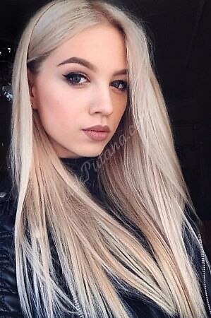Мила, метро Спартак