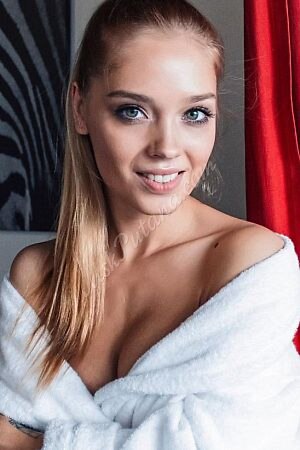 Дарина, метро Киевская