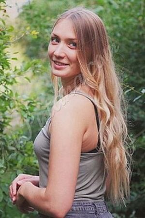 Полина, метро Бауманская