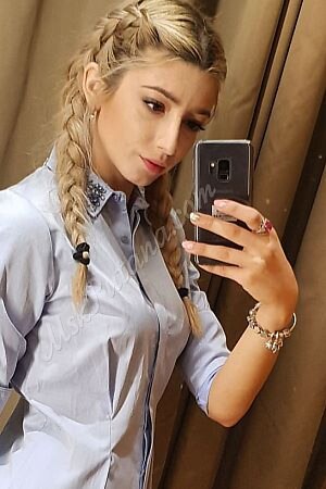 Кристина, метро Тургеневская