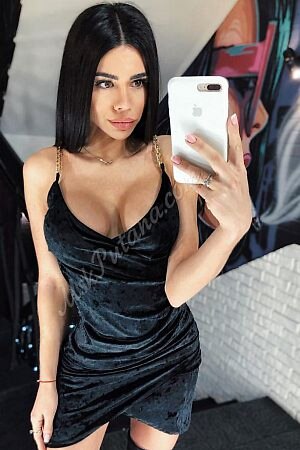 Лена, метро Беляево