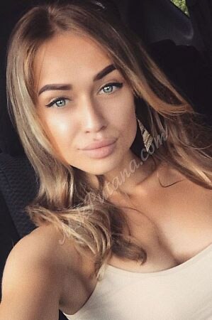 валя, метро Молодёжная