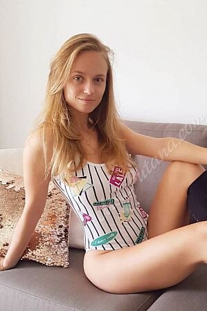 милана, метро Кантемировская