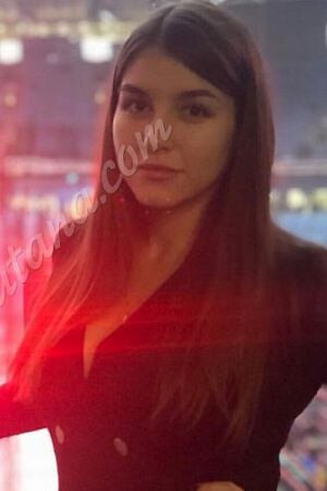 Лариса, метро Университет