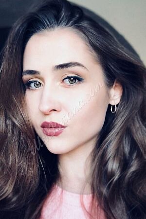 лиля, метро Выставочная