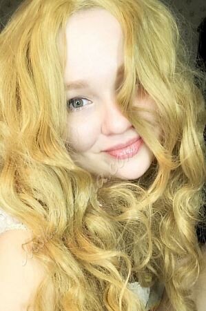 Алиса, метро Библиотека имени Ленина