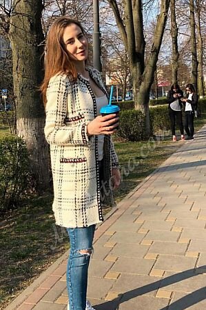 Алла, метро Третьяковская