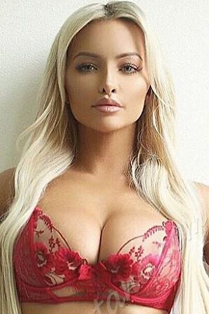 Марина, метро Чеховская