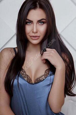 Аля, метро Молодёжная