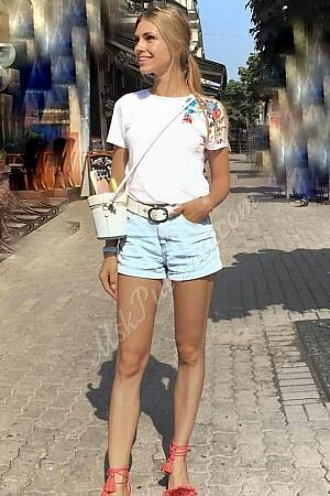 Анастасия, метро Белокаменная