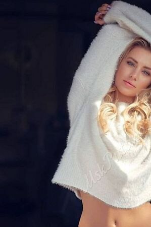 Галина, метро Чистые пруды
