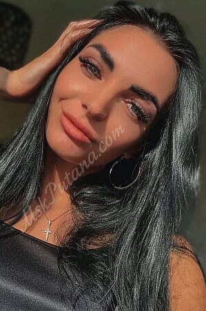 Лена, метро Студенческая