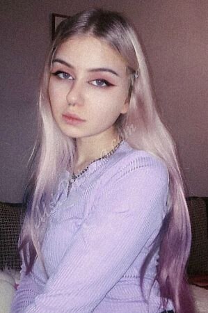 Анна, метро Улица Скобелевская
