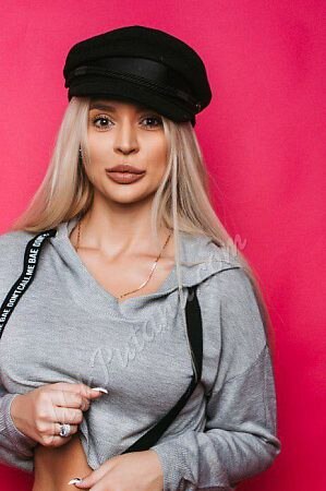Лена, метро Раменки