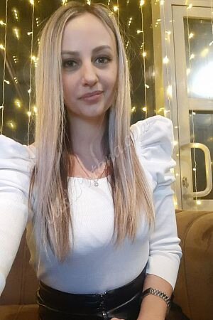 Анна, метро Нахимовский проспект