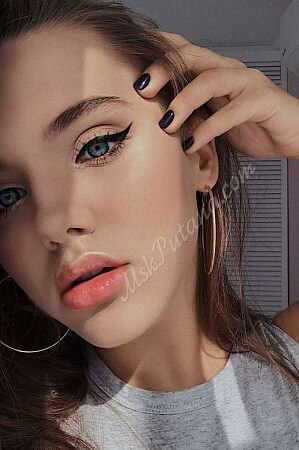 Лена, метро Зябликово