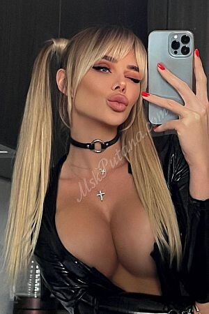 Анастасия, метро Парк Победы