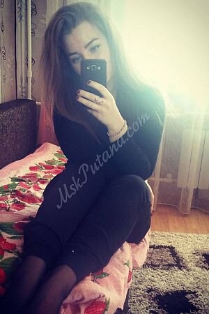 Маргарита, метро Новохохловская