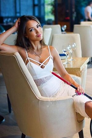 Таня, метро Сокольники